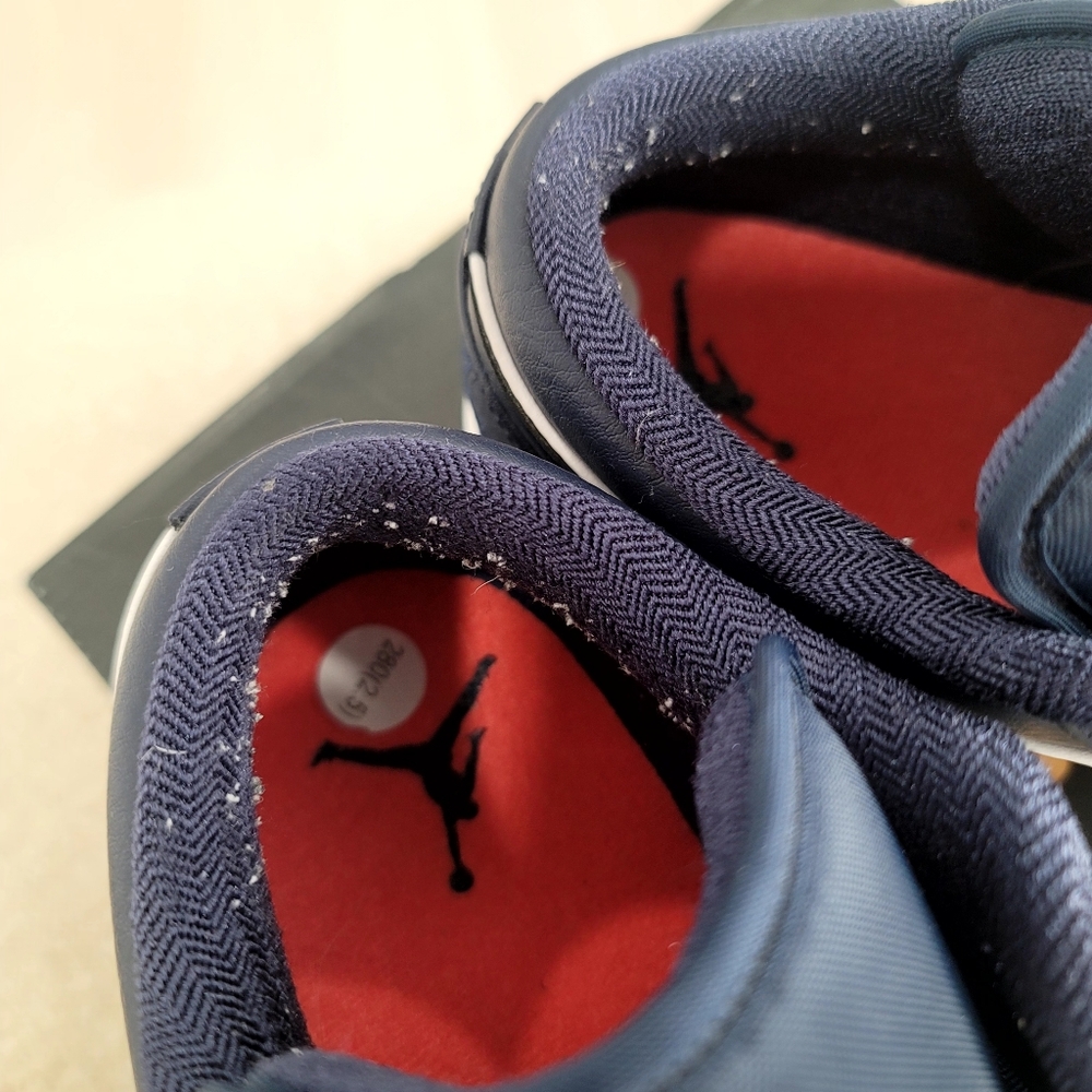 Air Jordan 1 Low USA Midnight Navy Red White 553558-401 Size 10 Gently Used - Picture 6 of 17